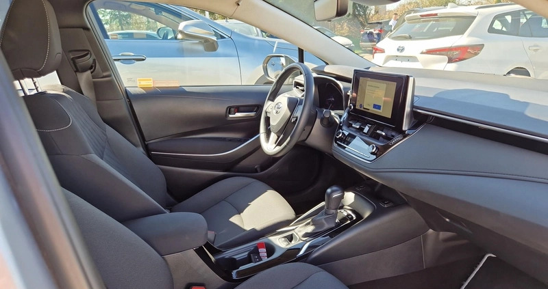 Toyota Corolla cena 104900 przebieg: 36641, rok produkcji 2022 z Biała małe 79